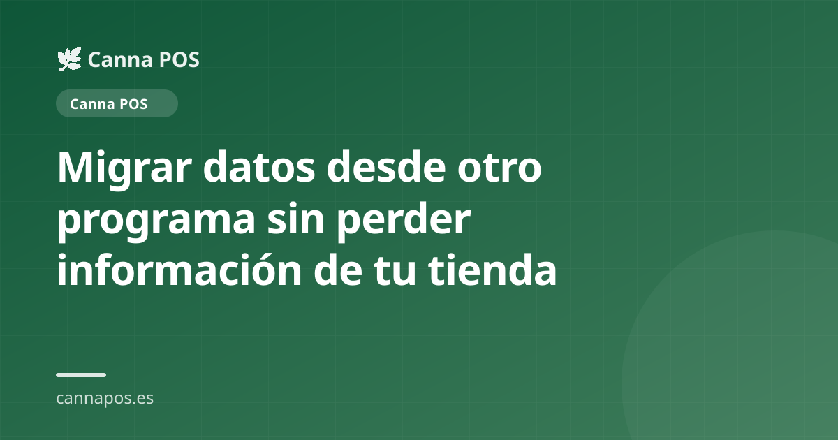 Comerciante revisa en una pantalla el catálogo, las variantes y el stock antes de cambiar el TPV de su tienda